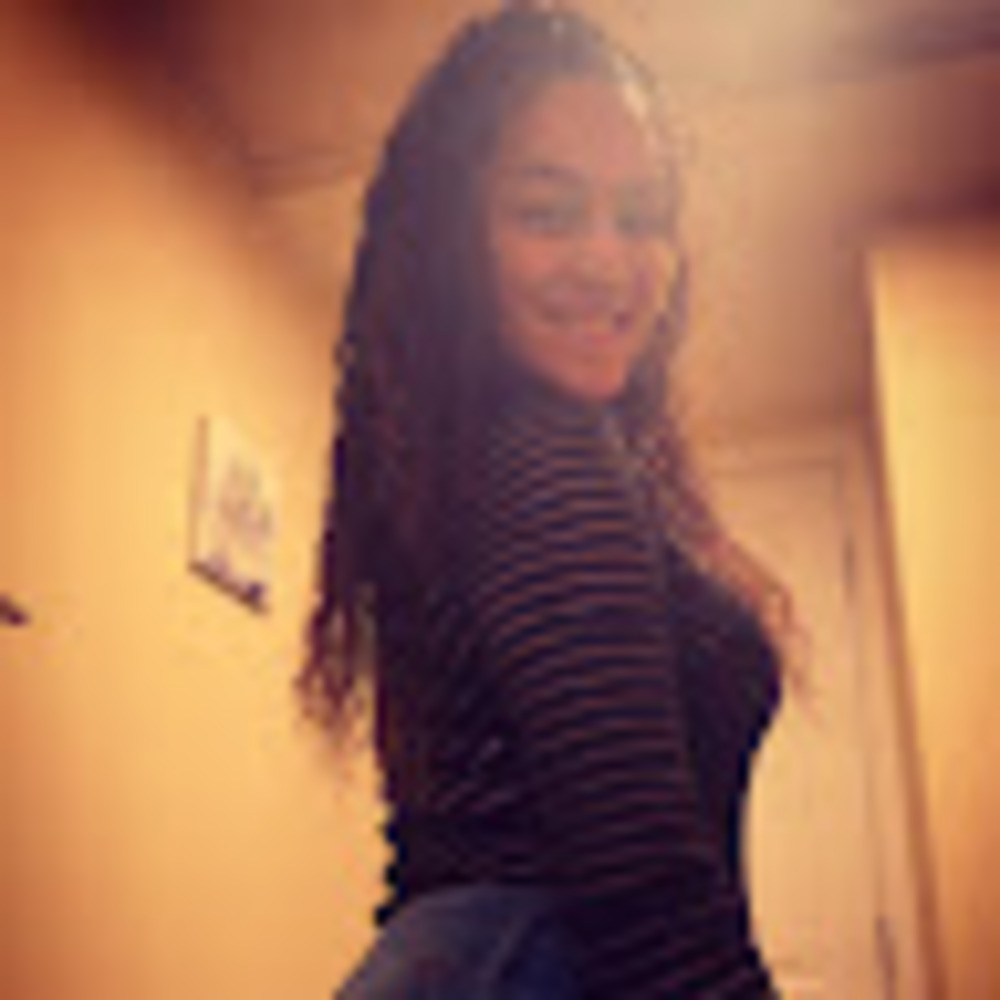 Meet your Posher, Felisha